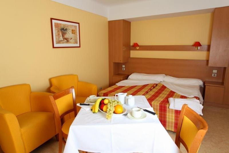 Residence L'Oliveraie Menton Room photo